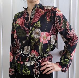 Floral blouse dark blue size Small